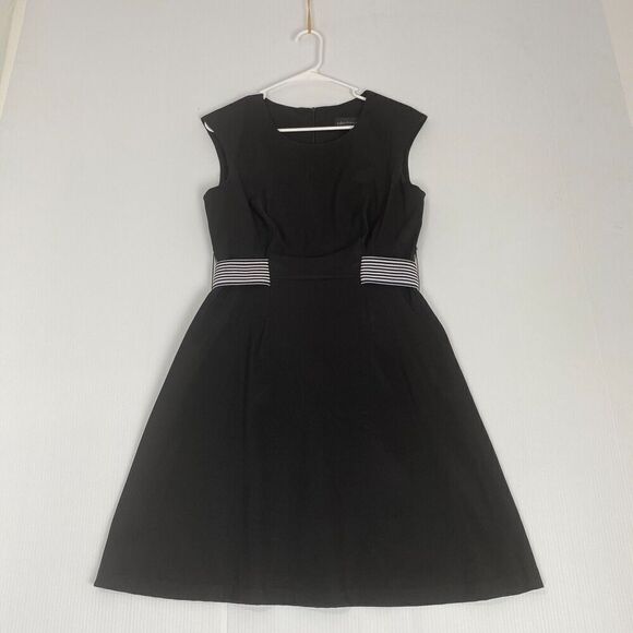 Connected Apparel Women's Black Mini Dress Sleeveless Zipper Size 10 Petite - Picture 13 of 13